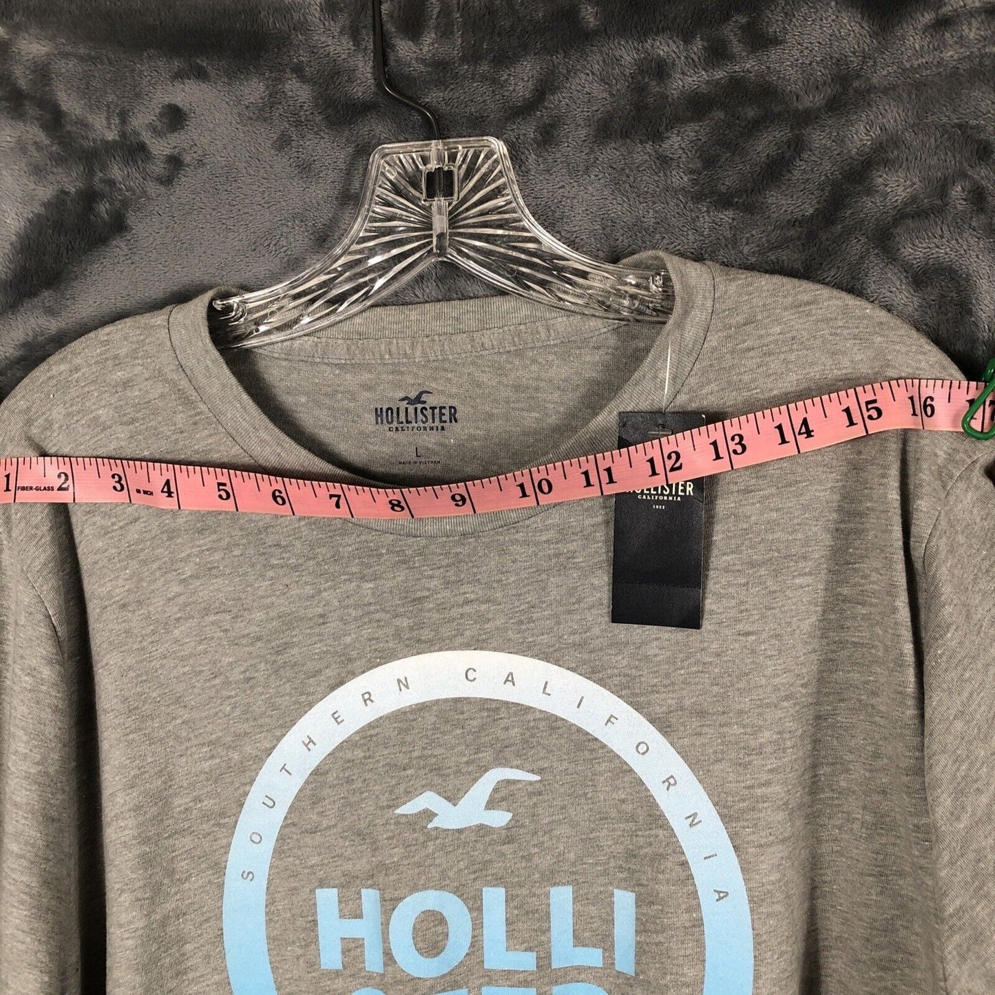 Hollister Logo T Shirt Woman's Size Large Tee New