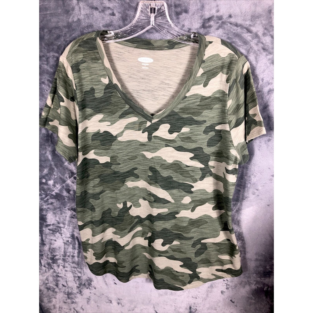 Old Navy Top Women’s  Camouflage T Shirt Casual￼ ￼V neck Short Sleeve Shirt L