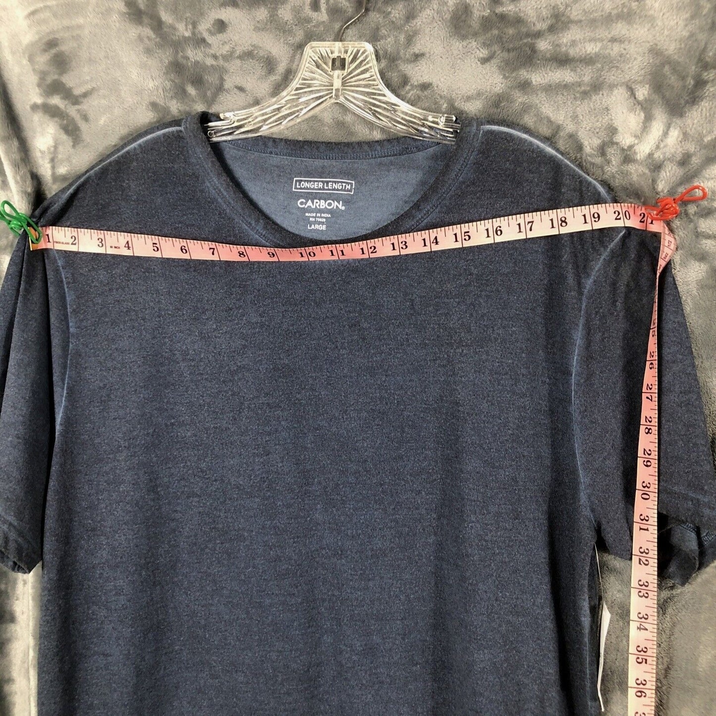 Carbon Men’s Shirt Large Blue/Gray Longer Length  T-Shirt New Long Length