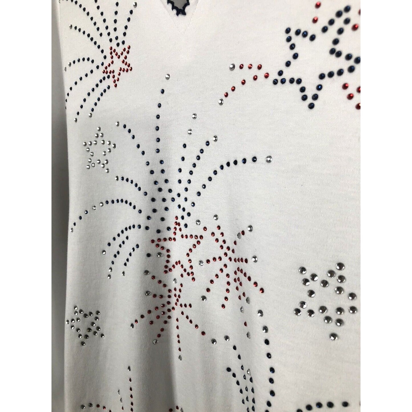 Alfred Dunner Top Woman's Medium Fireworks White Jewel Embellishment Shirt