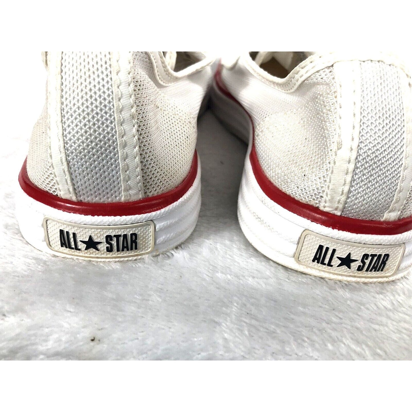 Converse All Star Shoes Mens 6  Low Top White Chuck Taylor