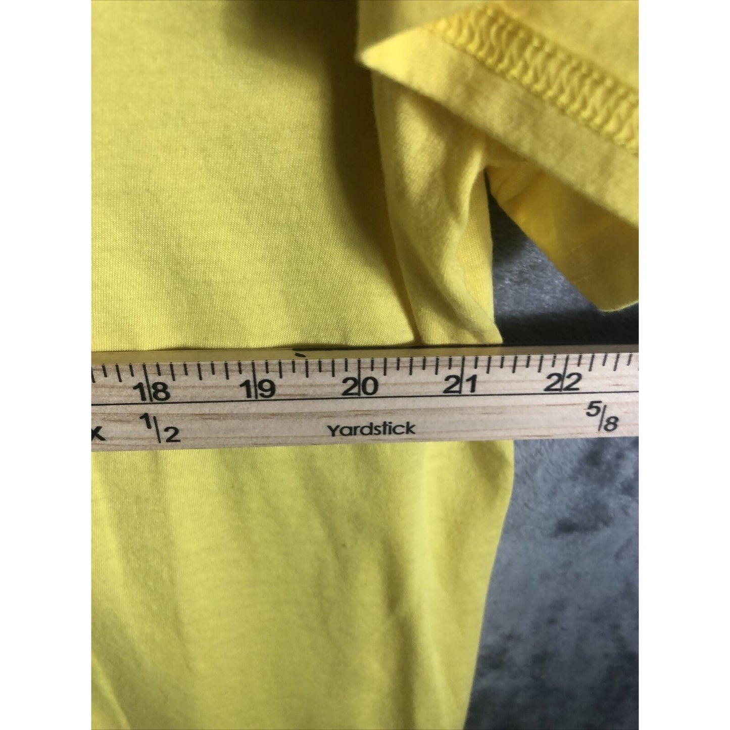 Express Truth T-Shirt Men’s Extra Large Unisex Yellow Shirt