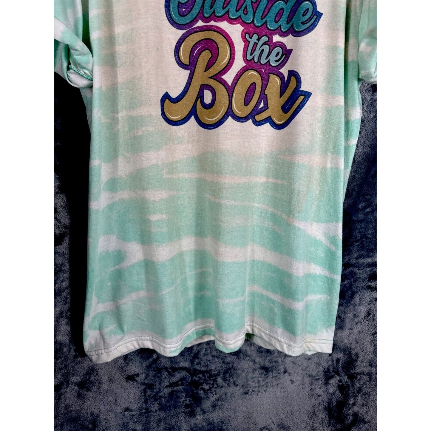 Women’s T-shirt extra large think outside the box sharp