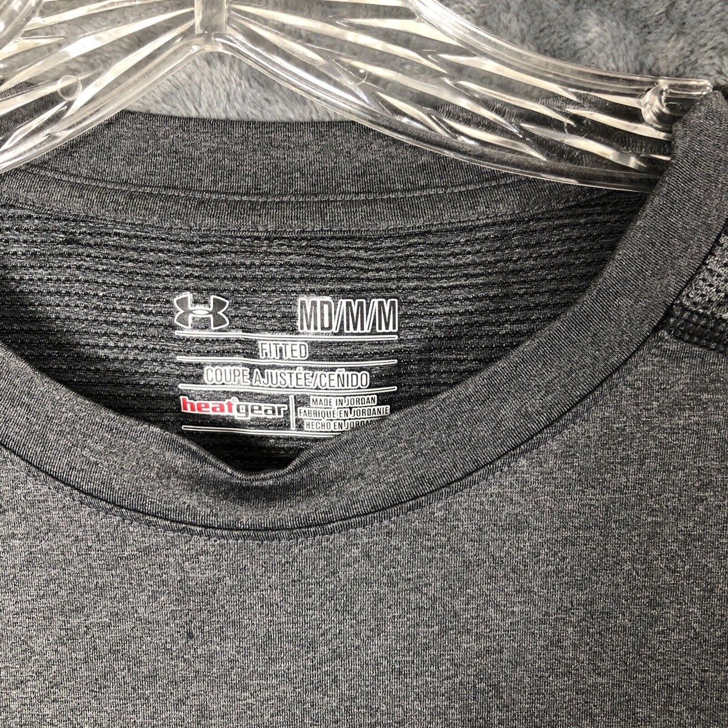 Under Armour Heatgear T Shirt Size Medium Mens Gray Short Sleeve Raglan Loose
