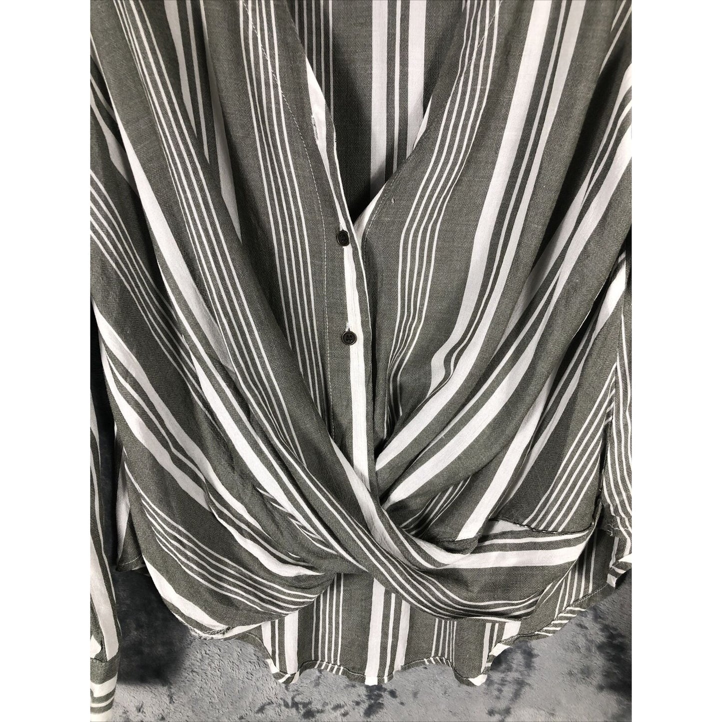 ANA New Apparel Shirt Women’s Blouse Size Adult Small