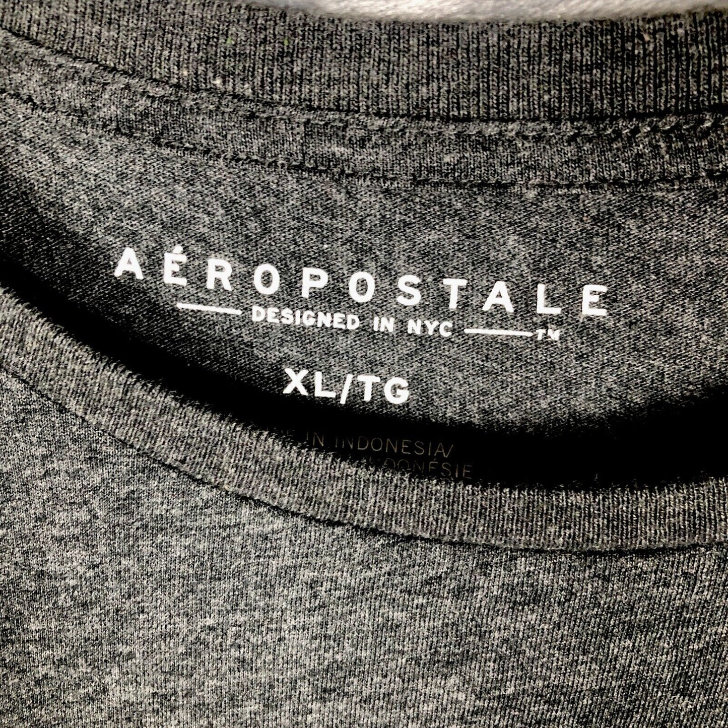 Aéropostale Women’s Shirt Relaxed Gray And Red Polkadot Short Sleeve Extra Large
