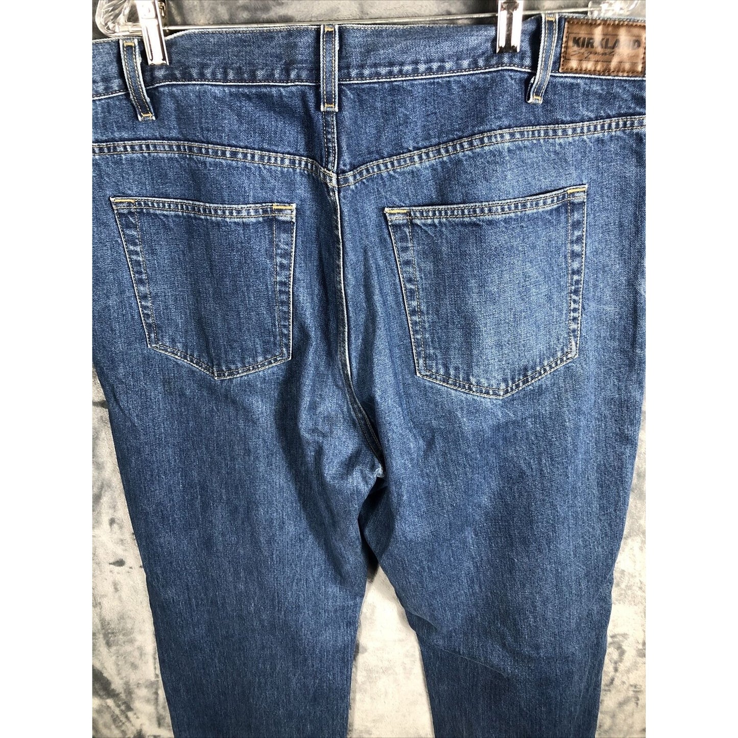 kirkland Signature Jeans Men’s 38X34 Loose Fit Relaxed Jeans