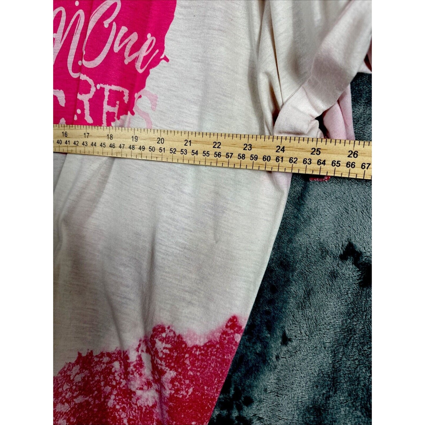 Woman's Shirt Shhh No One Cares Graphic T-Shirt XL Funny Retro Style