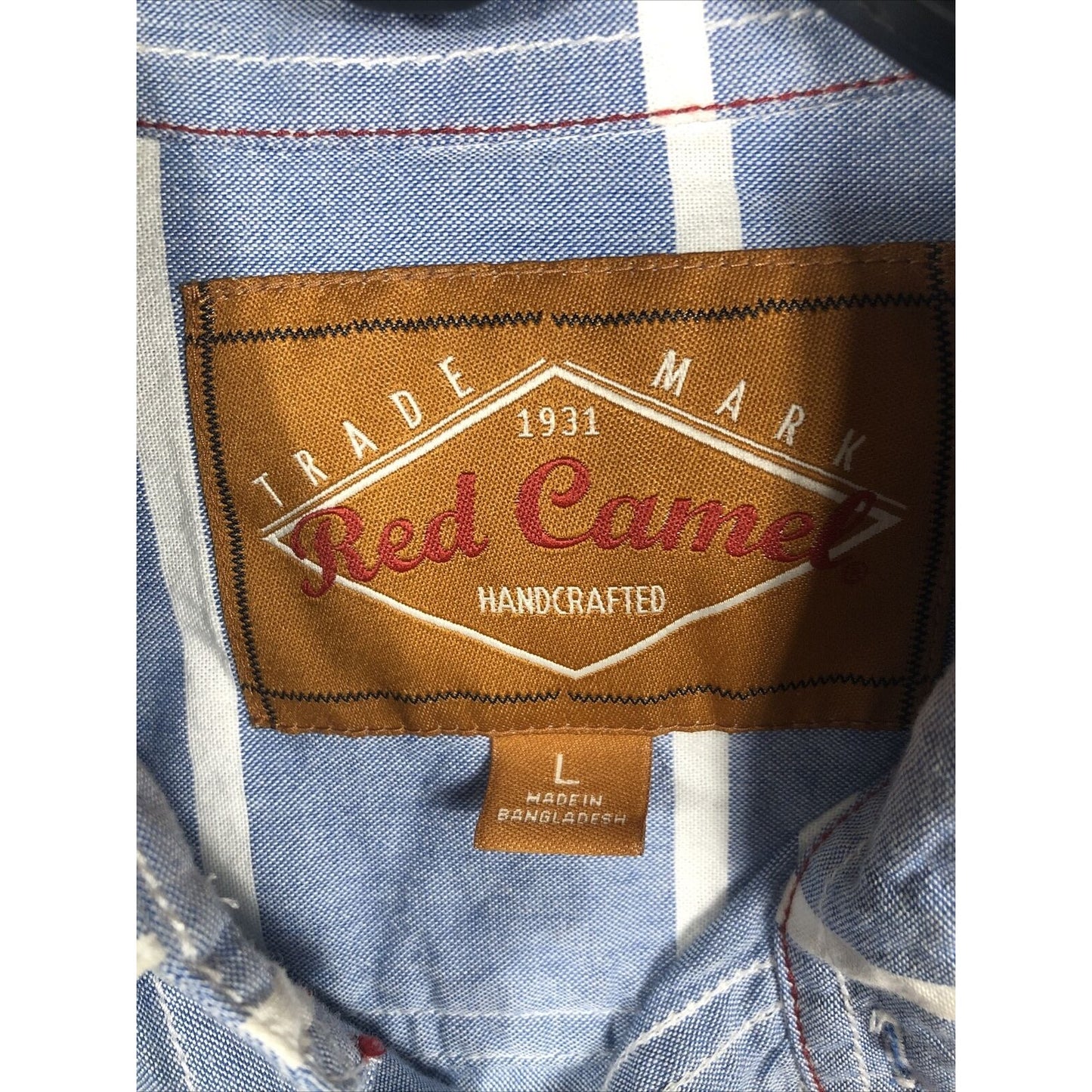Red Camel Shirt Men’s Button Down Blue Adult Size Large Long Sleeves