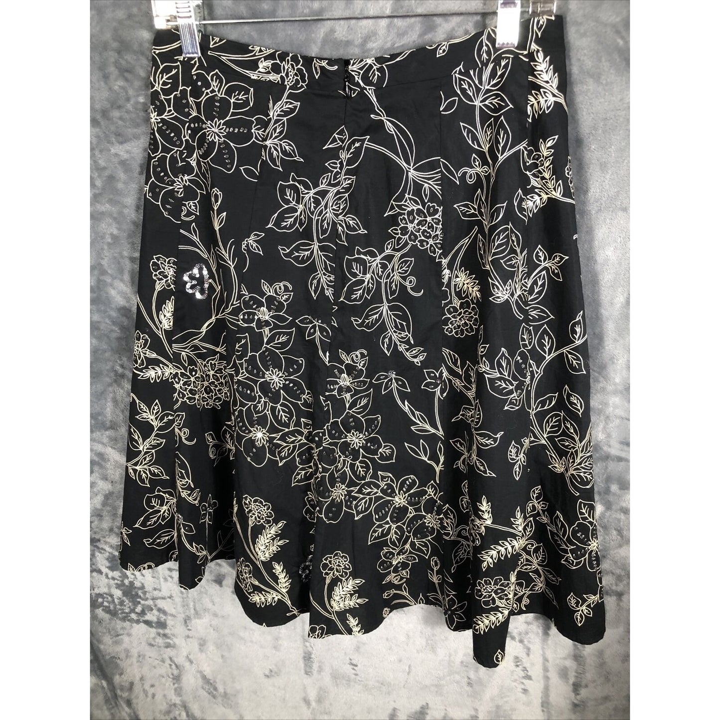 Ann Taylor Loft Skirt 4 Women’s Black Flare Floral Sequined Black Tan