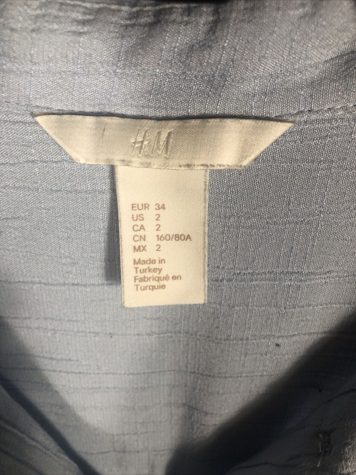H&M Light Blue Womens Long Sleeve Button-Up Shirt Size 2