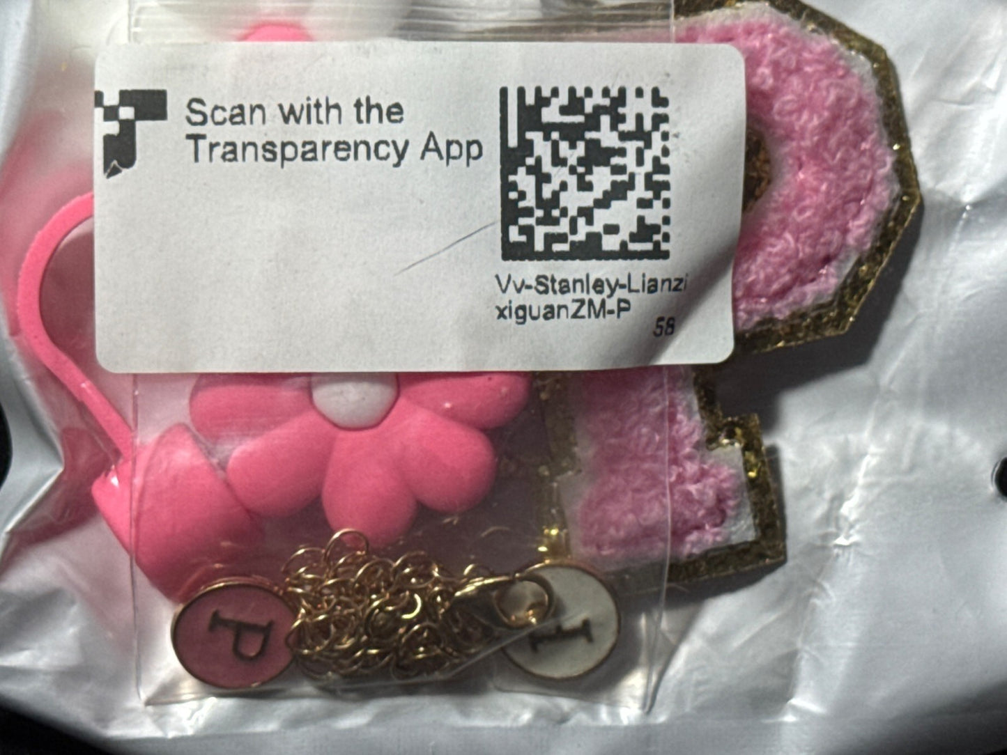 Pink & White Adhesive Chenille Letter P Patch & Flower Keychain Set With Gold