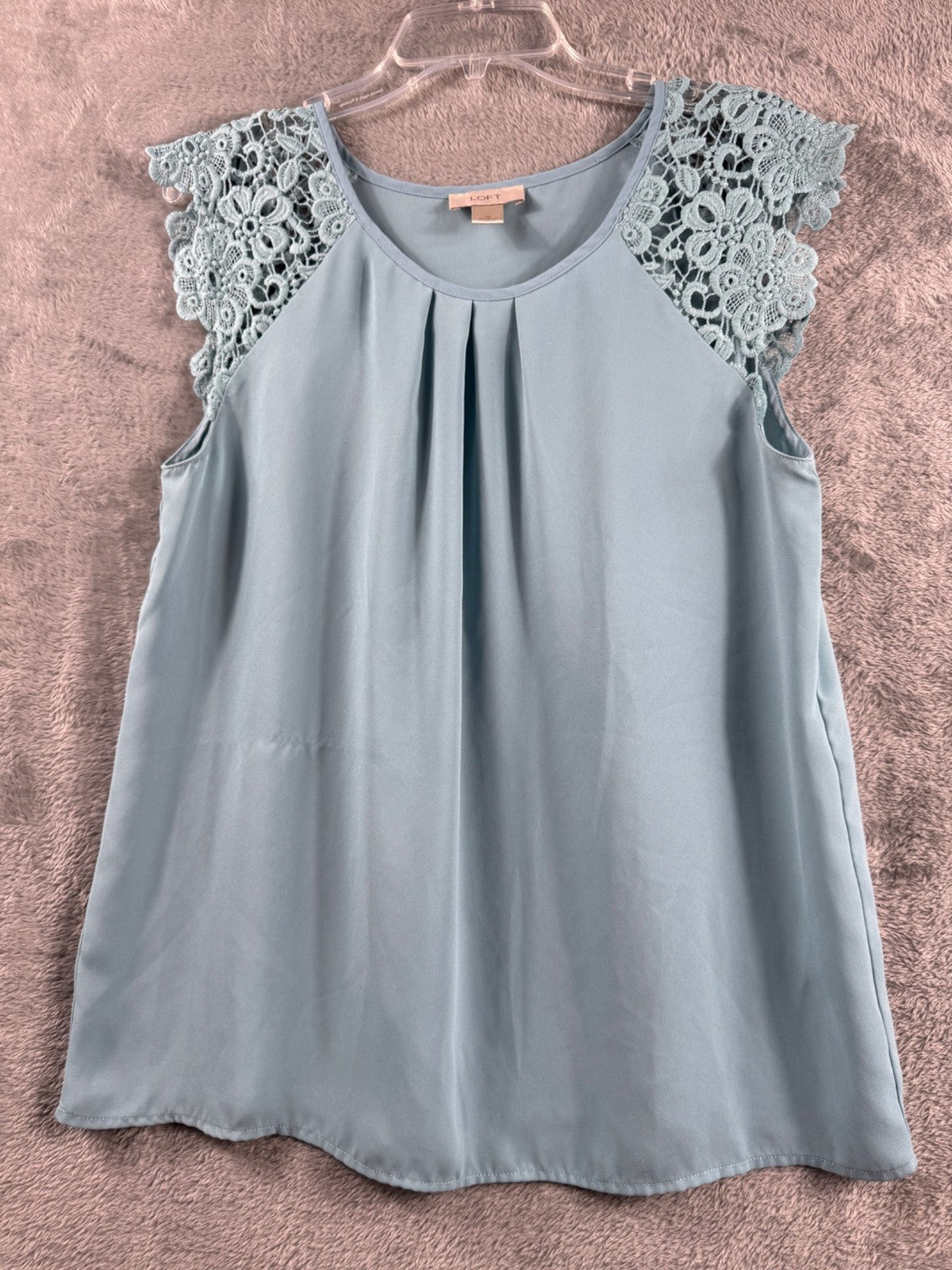 Loft Womens Light Blue Sleeveless Top With Lace Cap Sleeves Size M