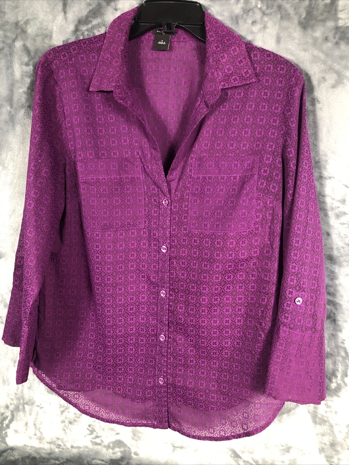 Ann Taylor Blouses Women’s Button Down Size 6
