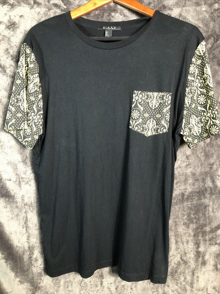 2 Men Pocket Tee Two Toned Black  Yellow Geo Print Men Size L
