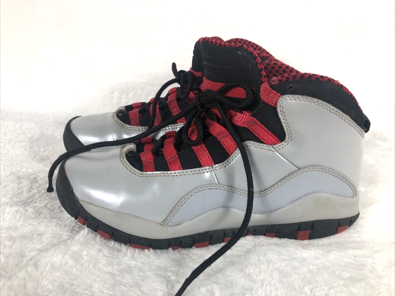 Air Jordan Boys Shoes Gray Sneakers Size 4 Youth
