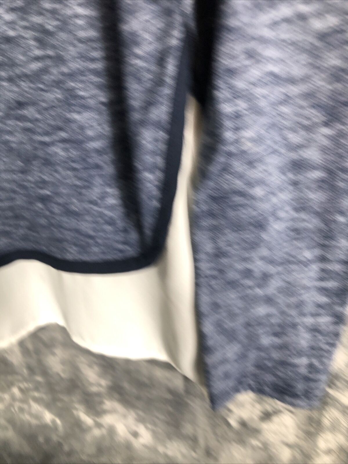 The Limited Women’s Sweater Pull Over Size Small Blue