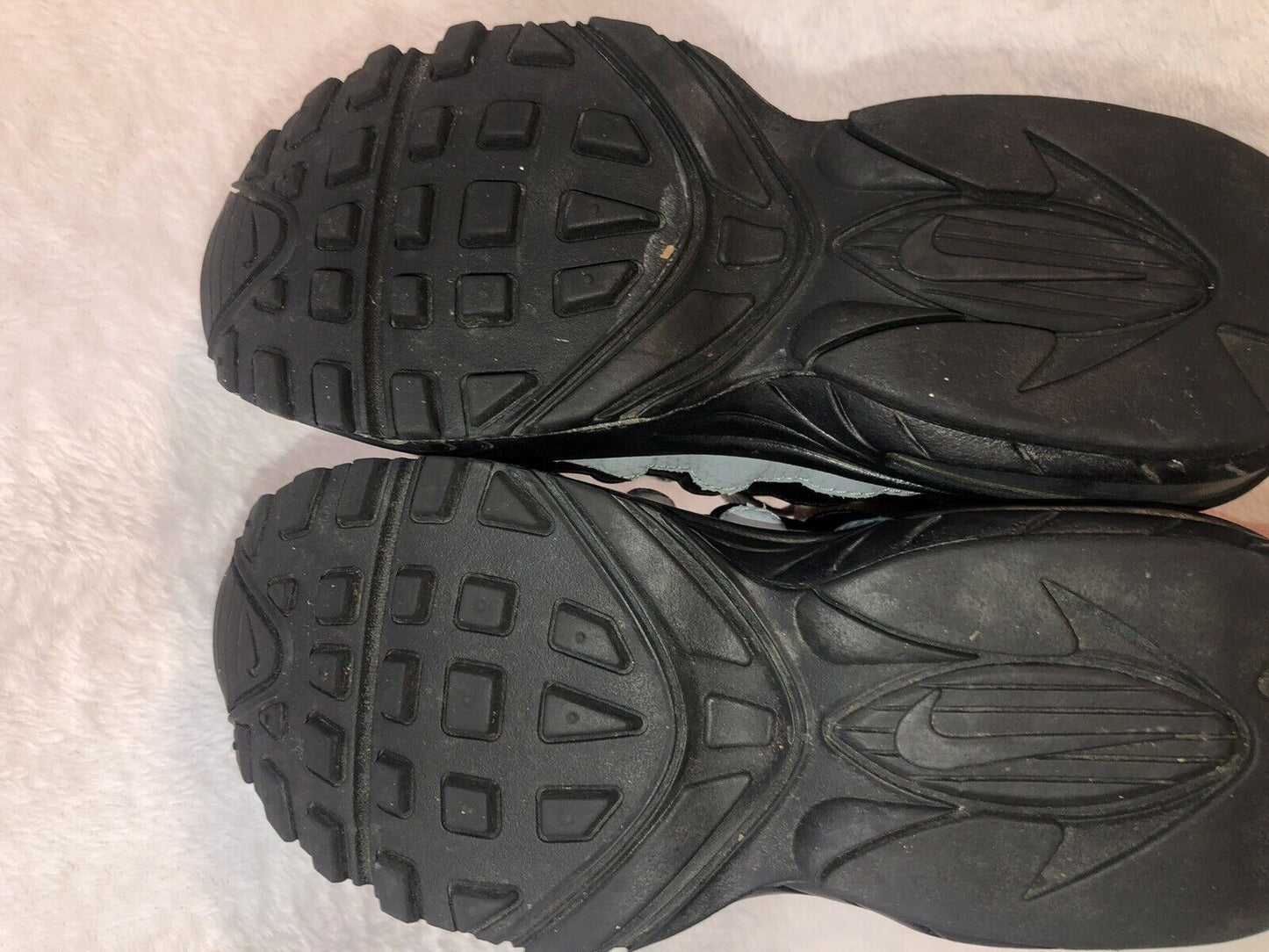 Nike Air Max Boys Shoes Athletic Footwear Youth Running Tennis Shoes Sneakers