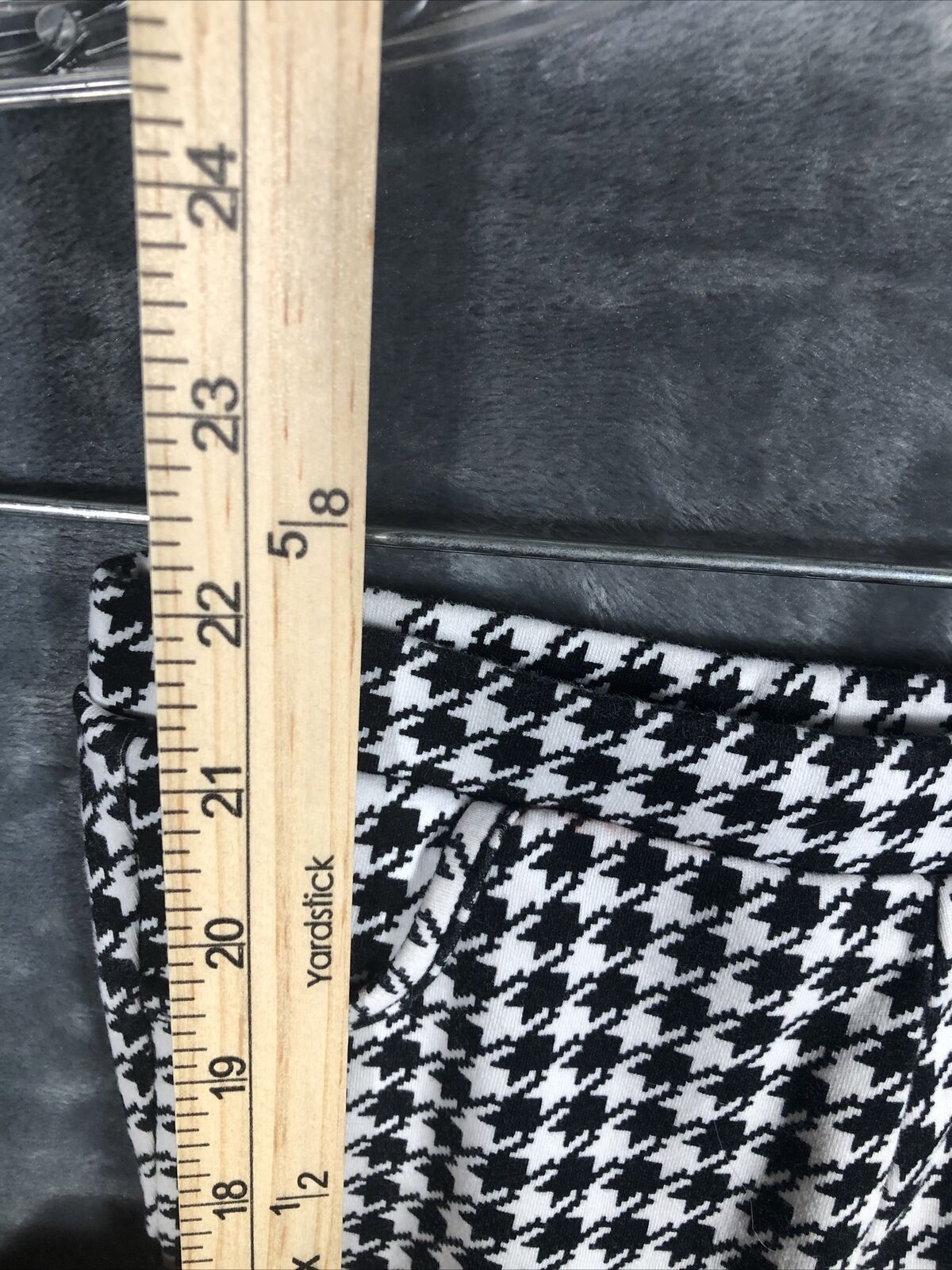 Old Navy Girls Black And White Dog Tooth Stretch Pants Size 5 Toddler