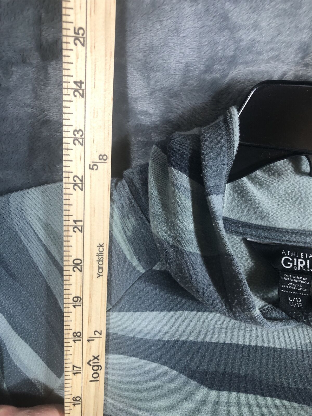 Athlete Girl Camo Hoodie Size 12 Large Shirt