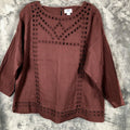 Old Navy Woman's Blouse Size Adult Medium Cut Out Square Block Details