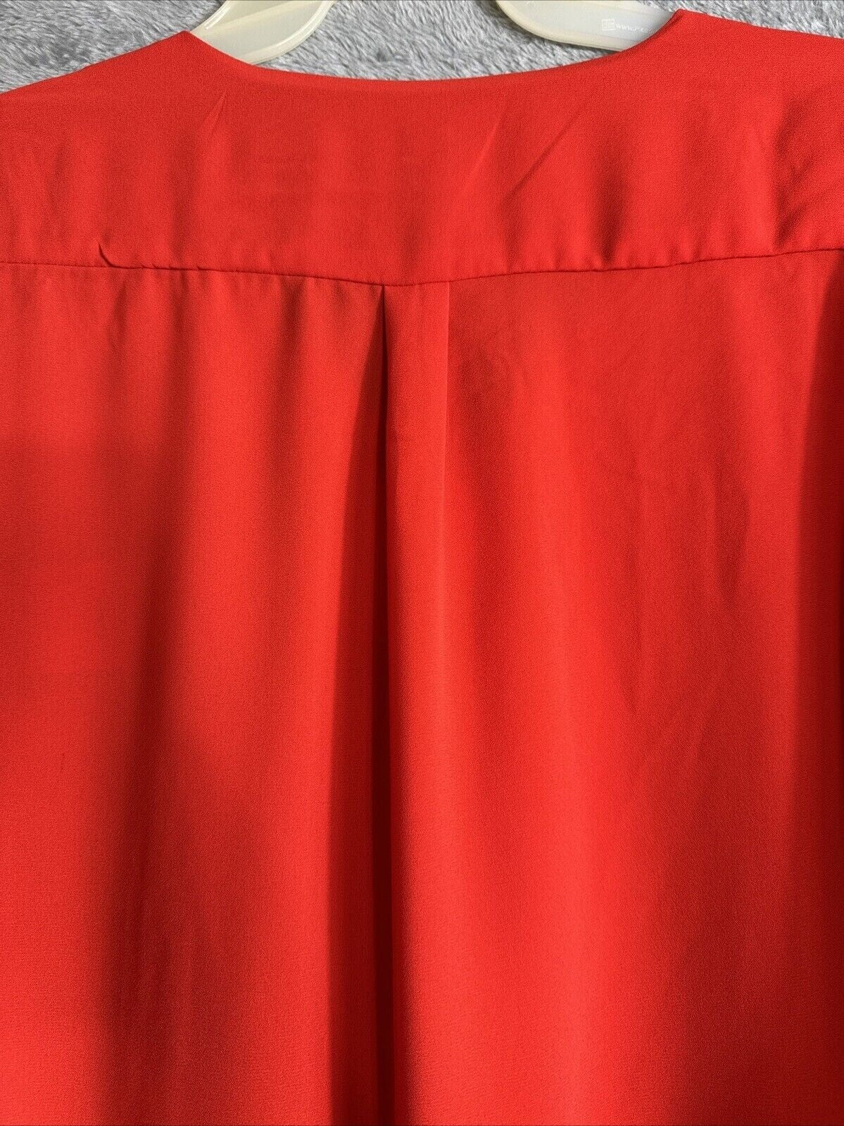 Roz & Ali Womens Red V-Neck Blouse With Zipper Detail Size S