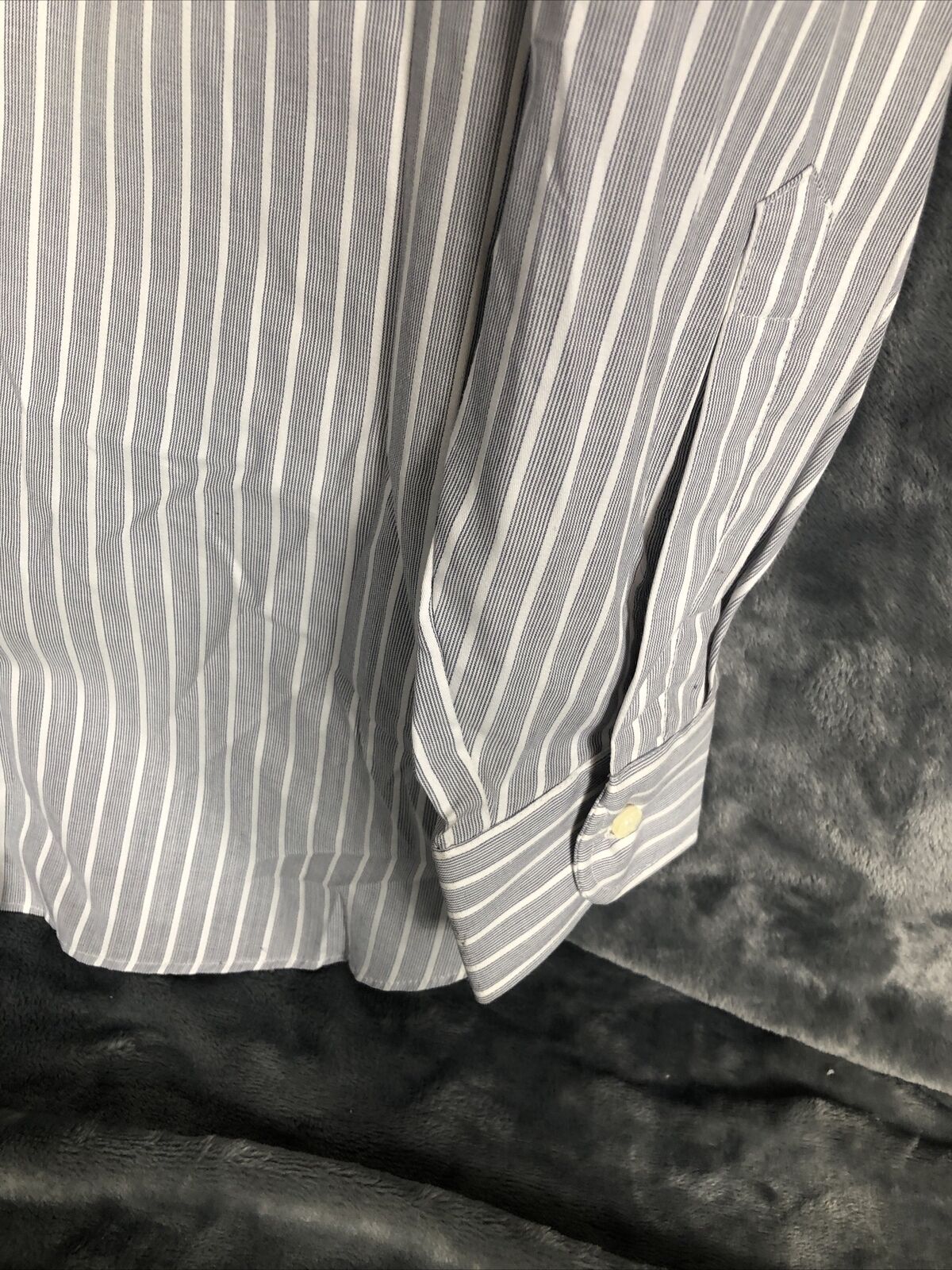Saint Michael Men’s Shirt Button Down Long Sleeve 17 1/2 Neck 44 Stripped￼