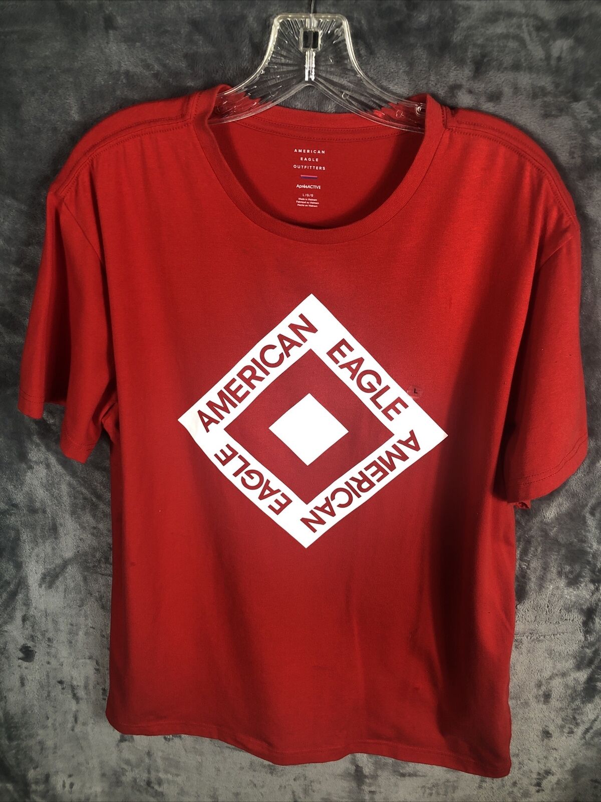 American Eagle Men’s T-Shirt Adult Size Large Red Shirt Short Sleeves