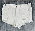 White Distressed Frayed Hem Denim Shorts Size M Klique B