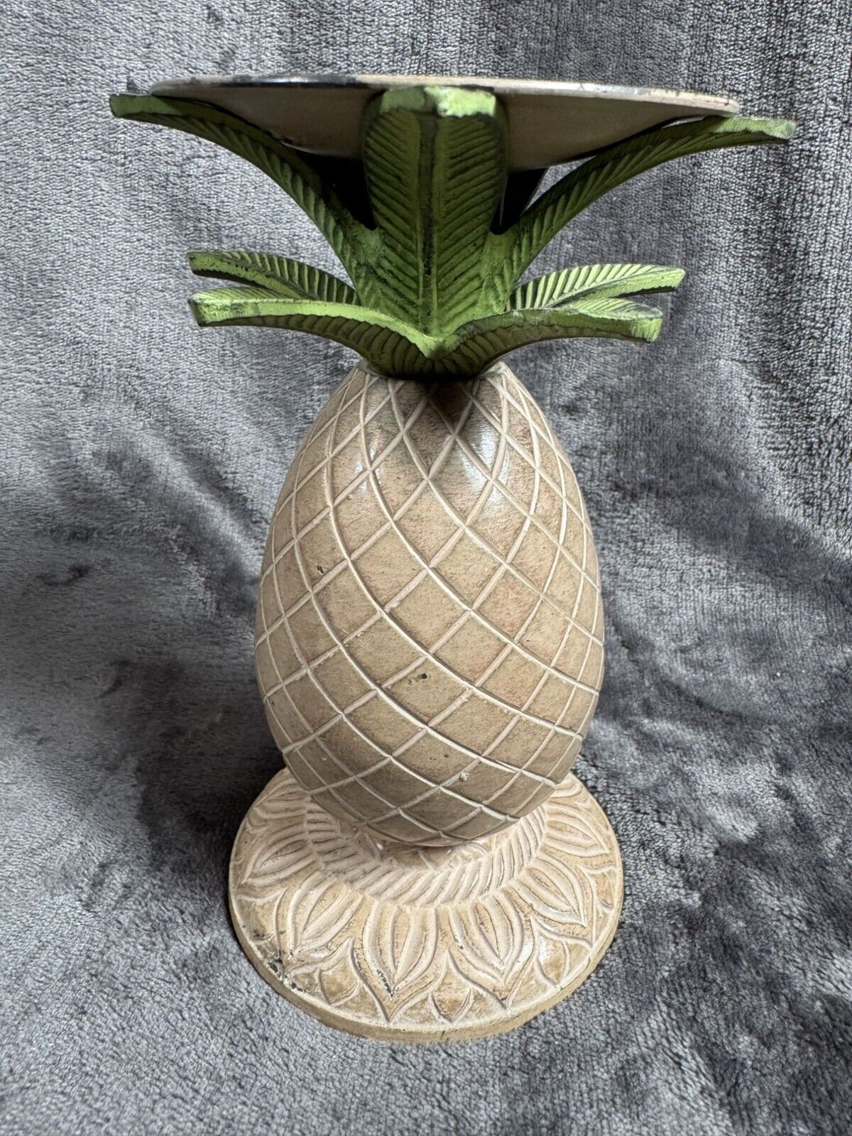 Pineapple Design Candle Holder Tropical Décor 12