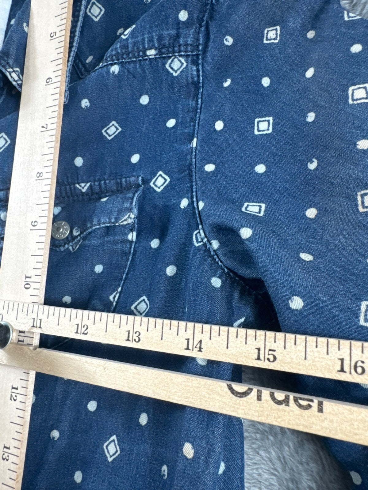 Levis Blue Denim Shirt W/ White Geometric Print Button-Down Front Long Sleeves