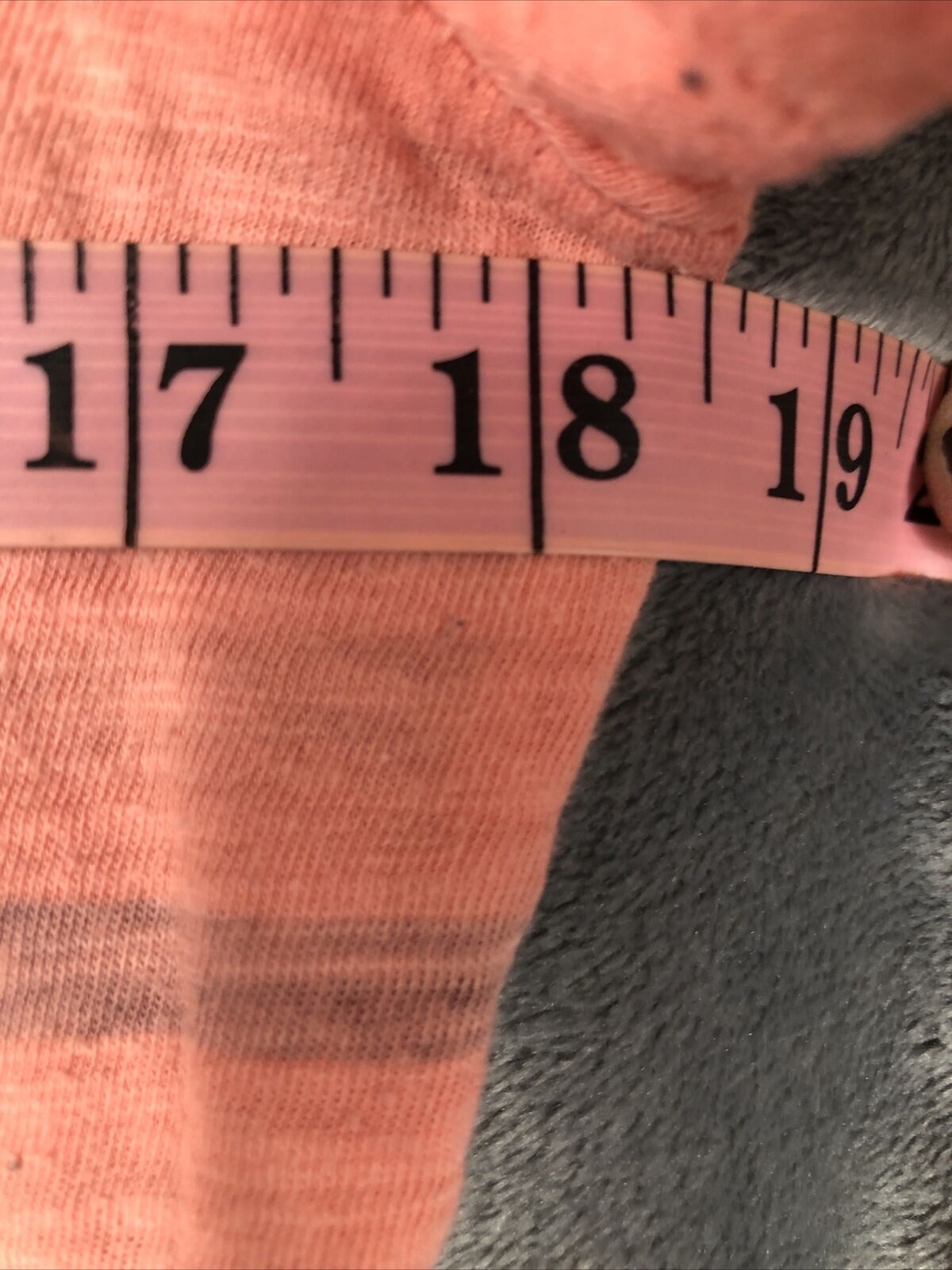 American Eagle Outfitters , Women’s Top , Size L , Sparkly Graphic Detail