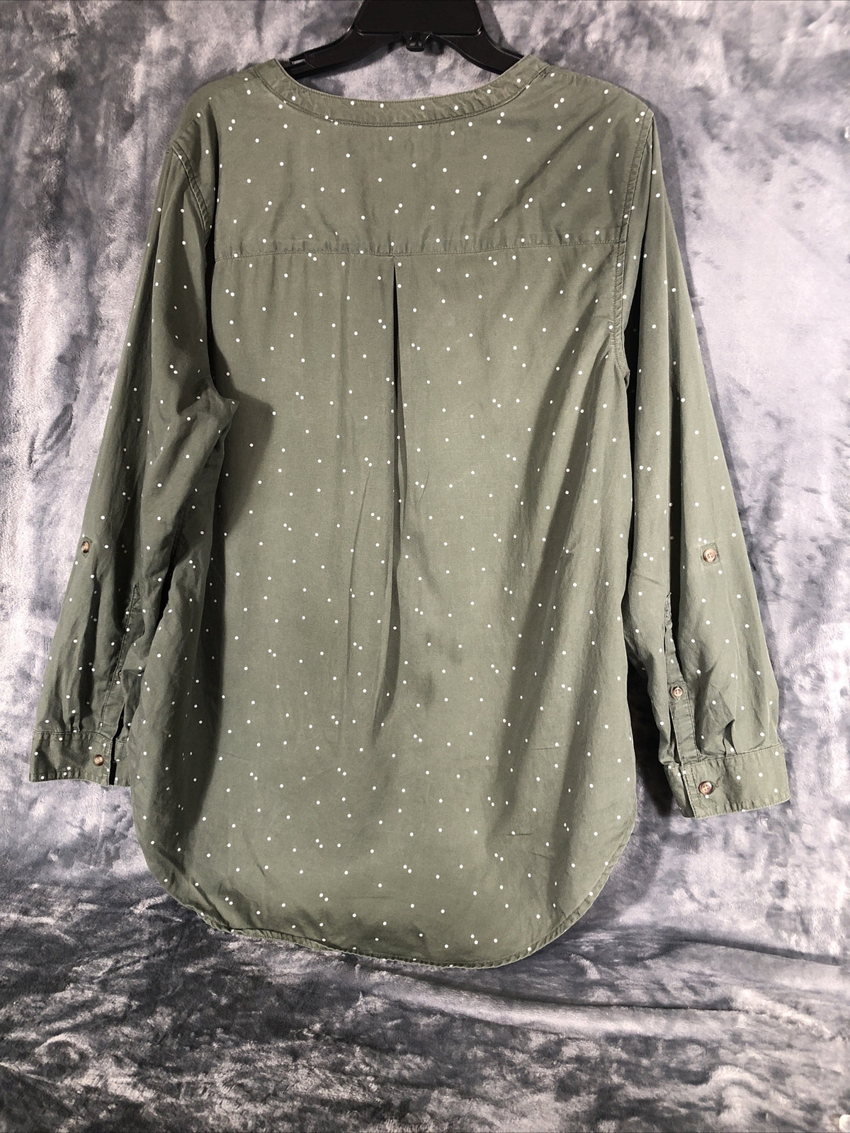 LL Bean V-Neck Womens Green Polka Dot Long Sleeve Shirt Size Adult X Large