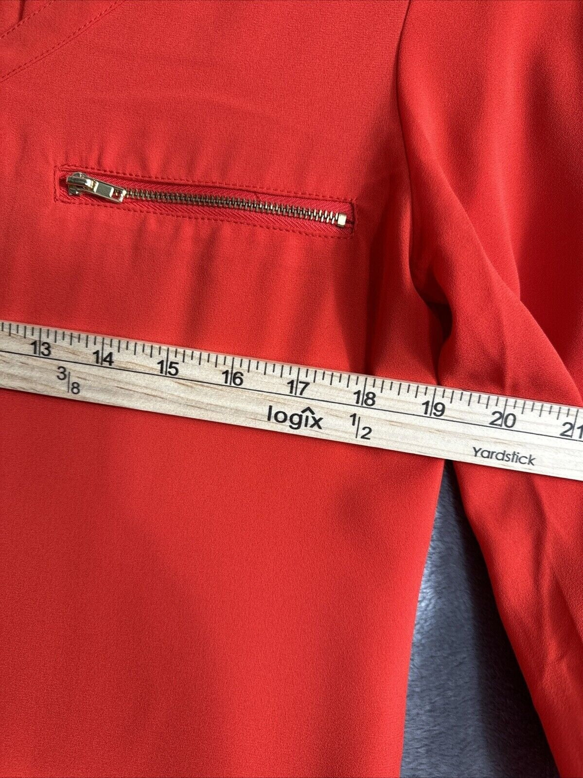 Roz & Ali Womens Red V-Neck Blouse With Zipper Detail Size S