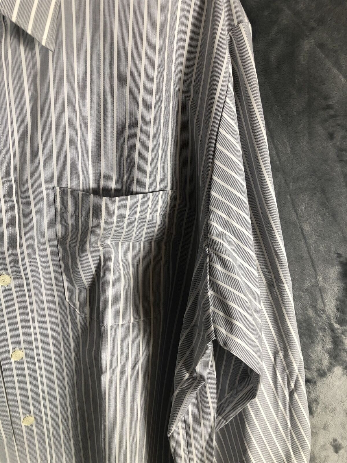 St Michael Mens Striped Dress Shirt 17 1/2” Collar 65% Polyester 35% Cotton Butt