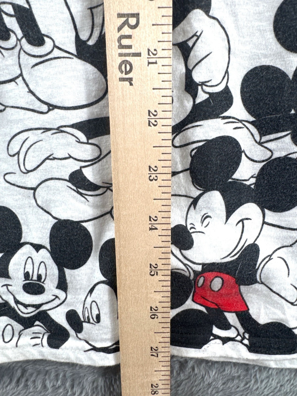 Vintage Mickey Mouse Shirt Allover Print Short Sleeve T-Shirt L Disney