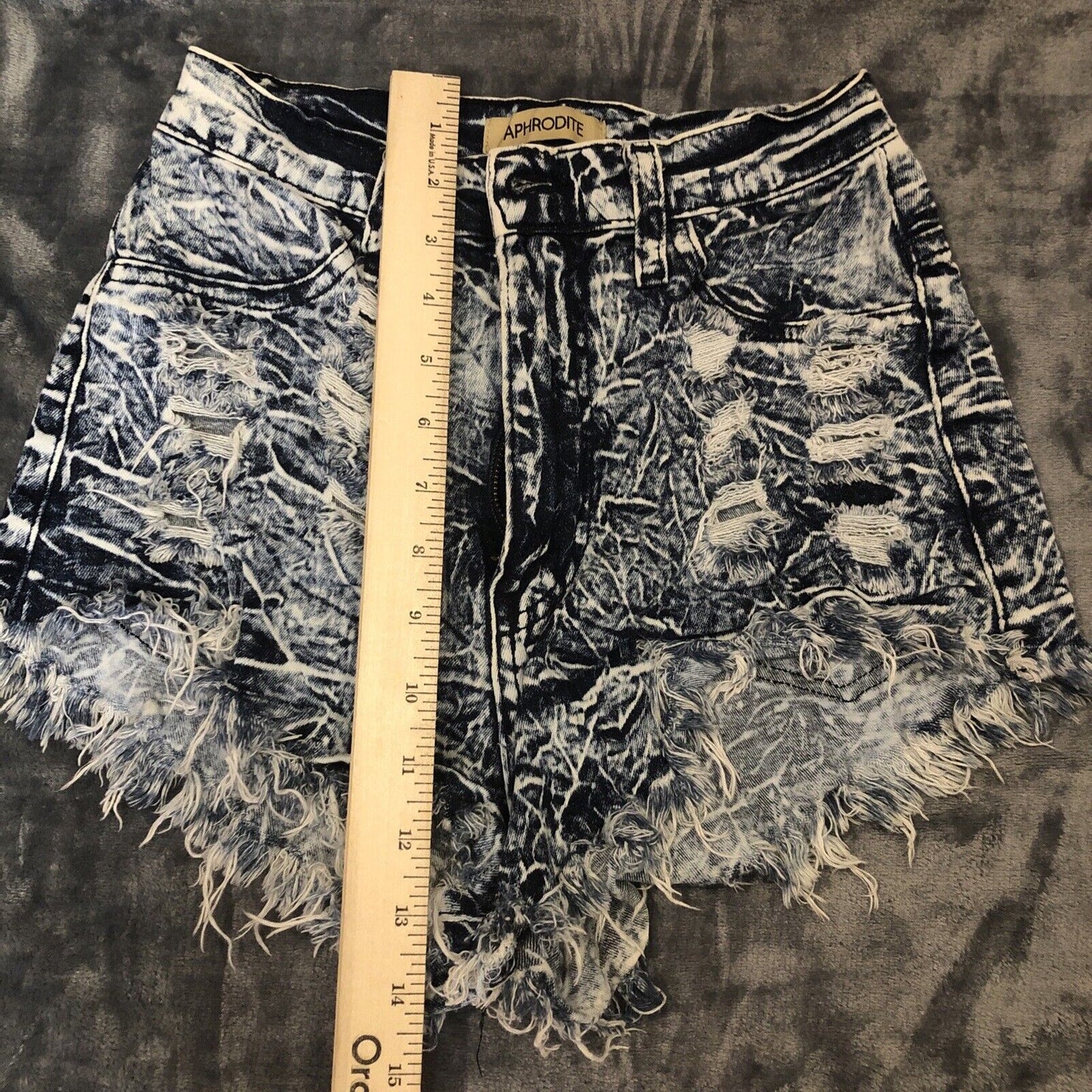 Aphrodite Distressed Stretch Denim Shorts Blue Acid Wash Made In USA Size S