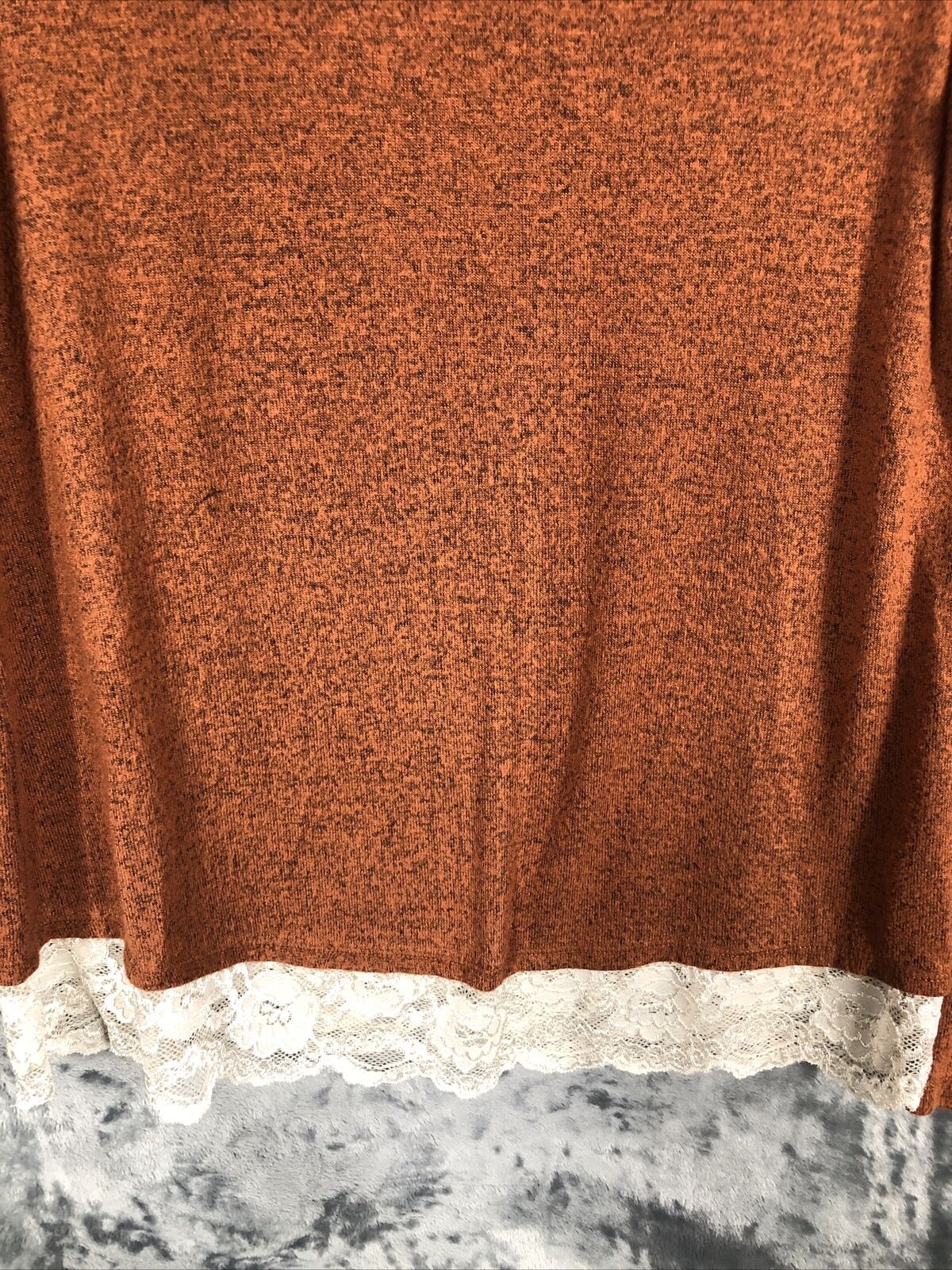 Jolt Women’s Pullover Size Small Long Sleeve Rust Color Bottom Lace Trim
