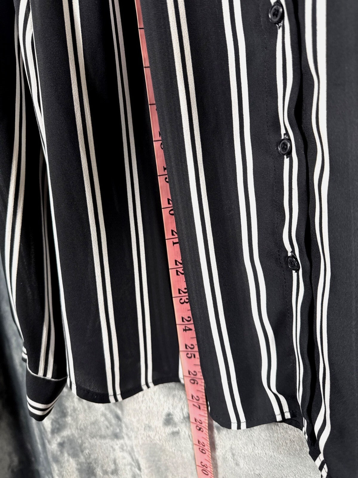 H&M Womens Black & White Striped Long Sleeve Button-Up Blouse Size 10