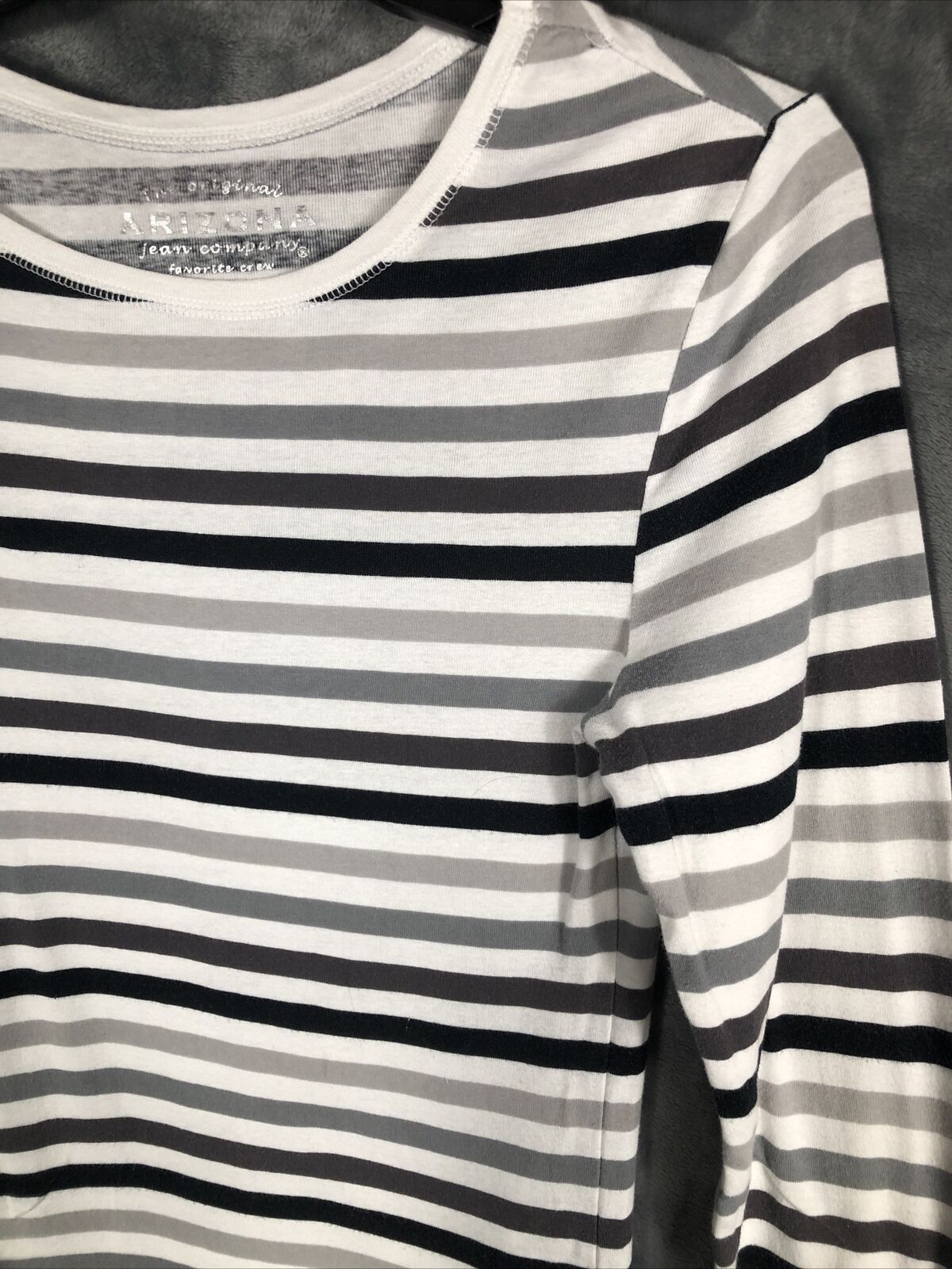 Arizona Women’s Sweater Long Sleeve Striped Size Large