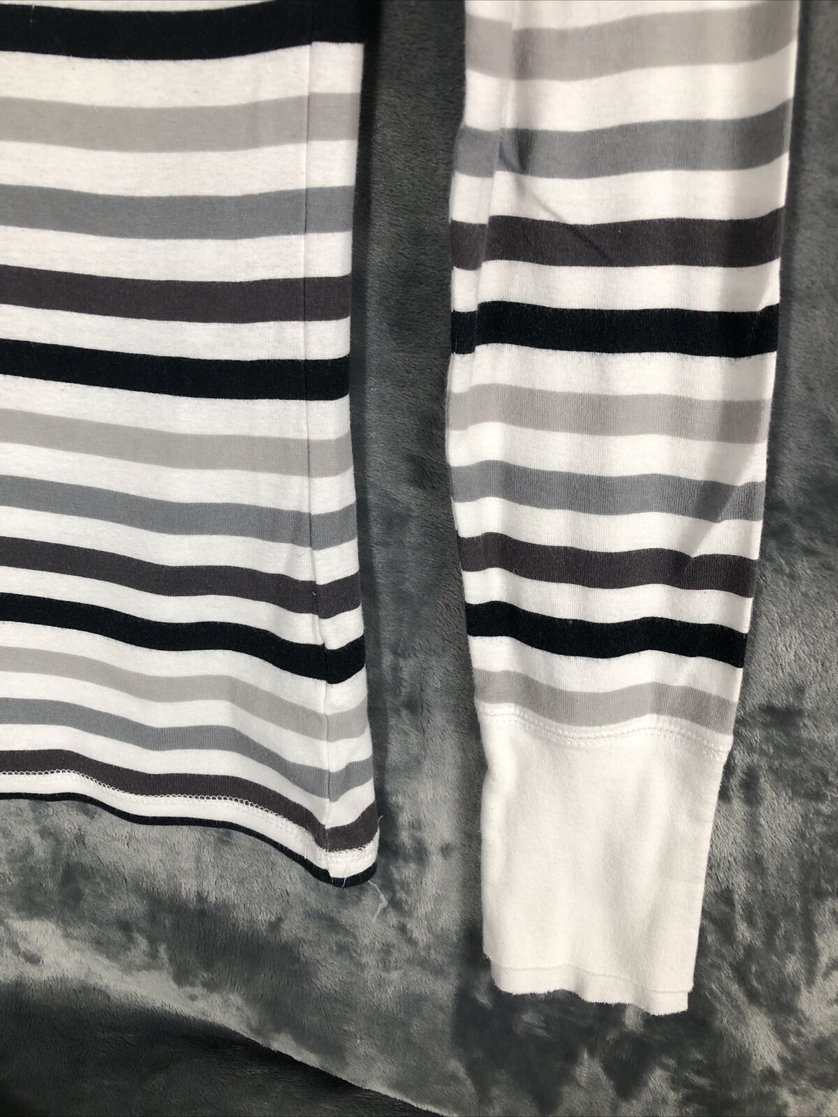 Arizona Women’s Sweater Long Sleeve Striped Size Large