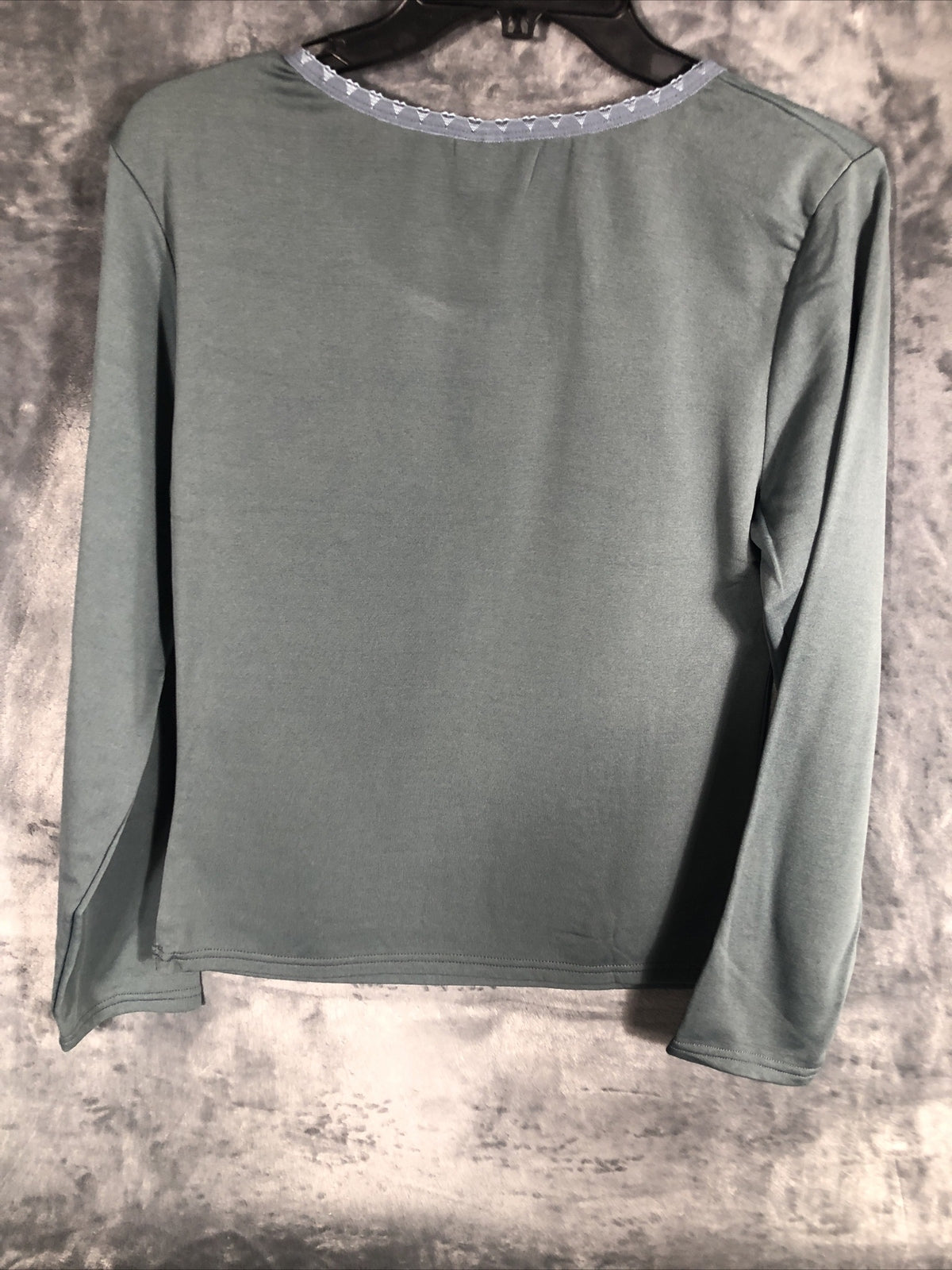 Wuboru Shirt Women’s Green Pull Over Long Sleeve Adult Size Extra Large