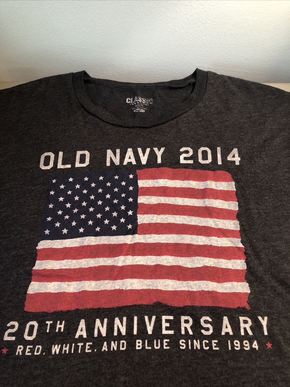 Old Navy 20th Anniversary Men’s Shirt Classic T Shirt Size Adult Large