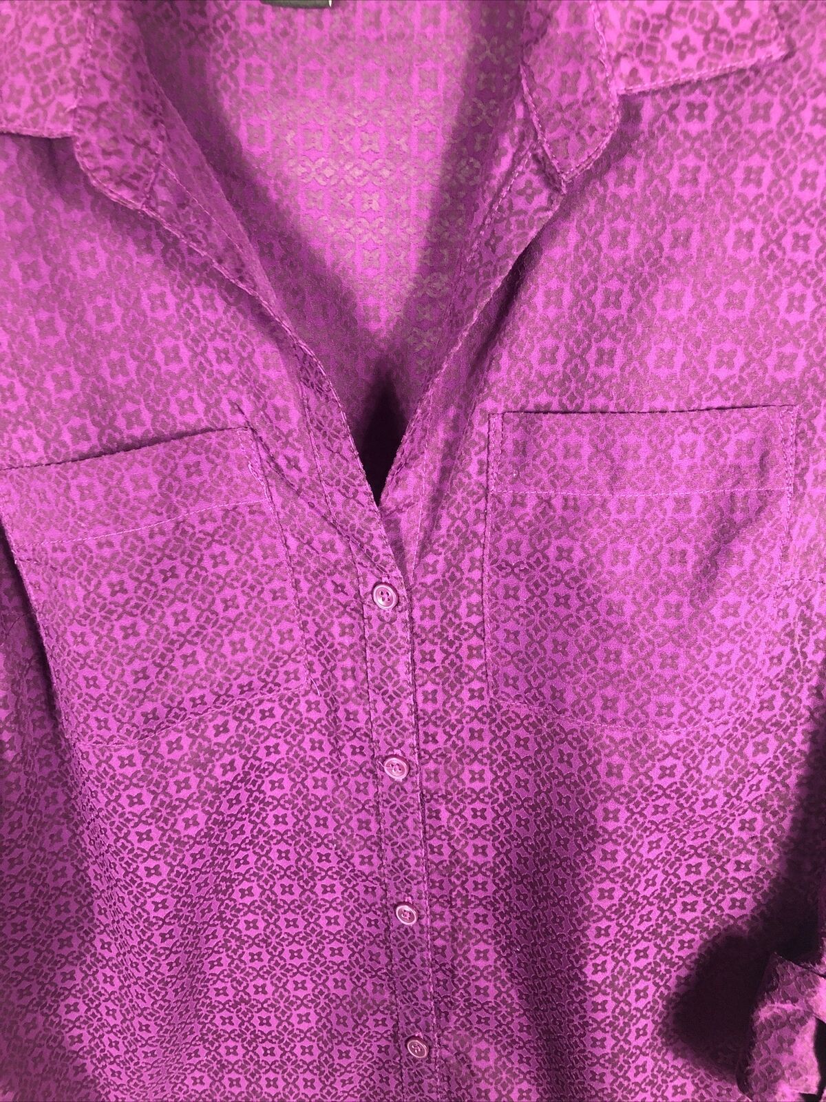 Ann Taylor Blouses Women’s Button Down Size 6