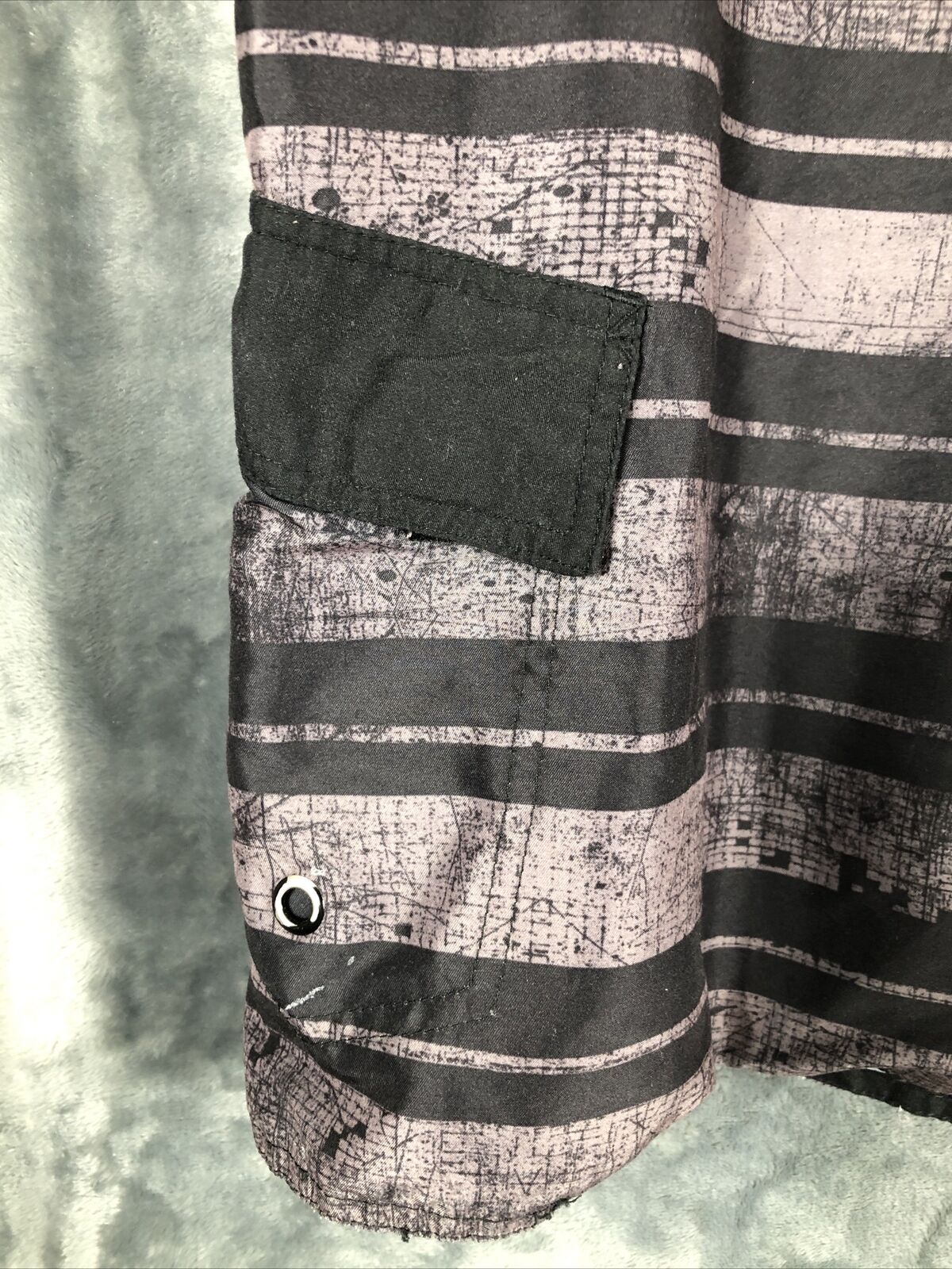 Joe Boxer Shorts Mens Size X-LARGE Pockets  Graphic Detail
