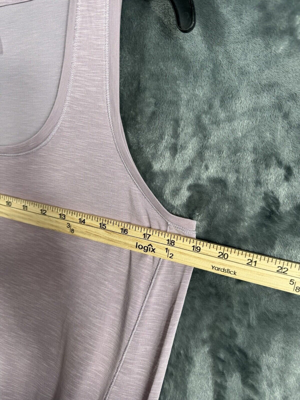 Calia By Carrie Underwood Womens Heathered Lavender Sleeveless Tank Top - M