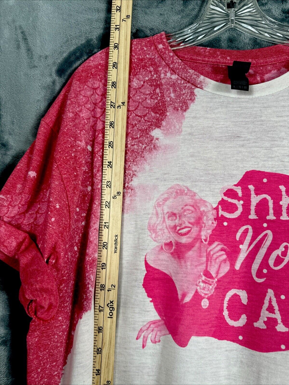 Womens Shhhh No One Cares Tshirt Rude Sarcastic Insult Quote Funny Saying X L