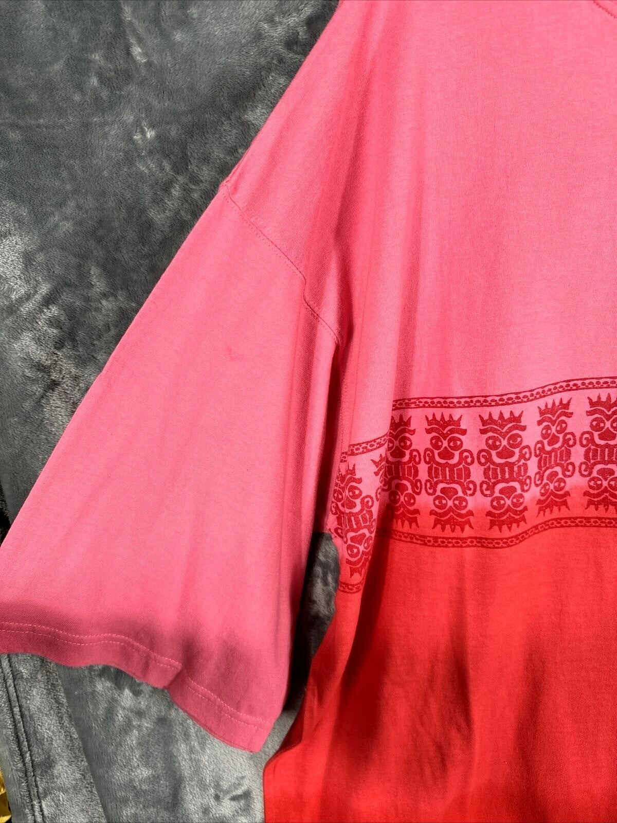 Spike Sports XL Pink & Red Ombré T-Shirt With Tribal Print Design Unisex