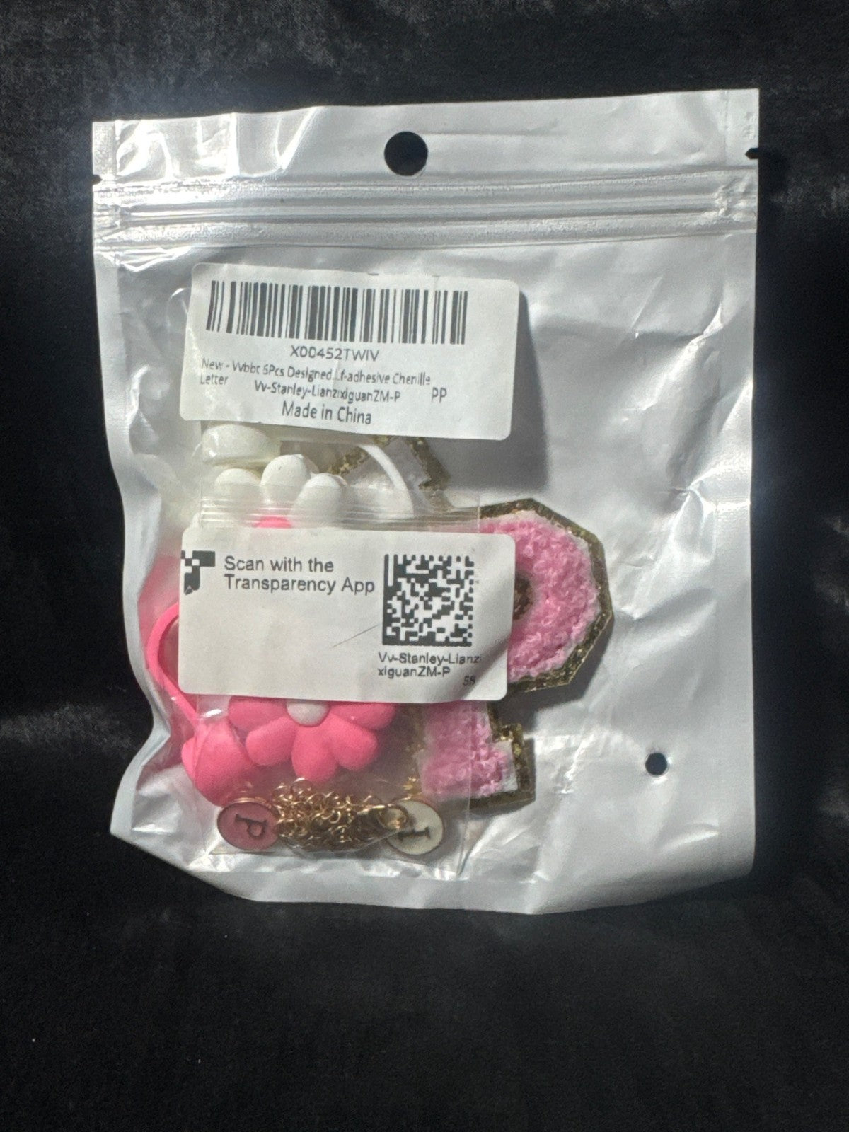 Pink & White Adhesive Chenille Letter P Patch & Flower Keychain Set With Gold