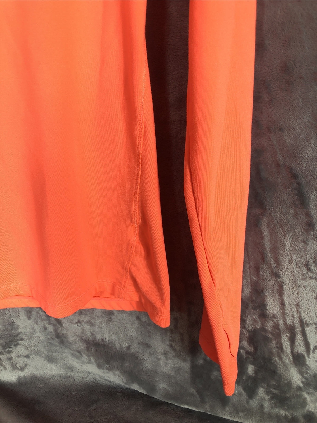 Layer 8 Woman’s Shirt Performance Wear Top Small Orange Polyester Spandex
